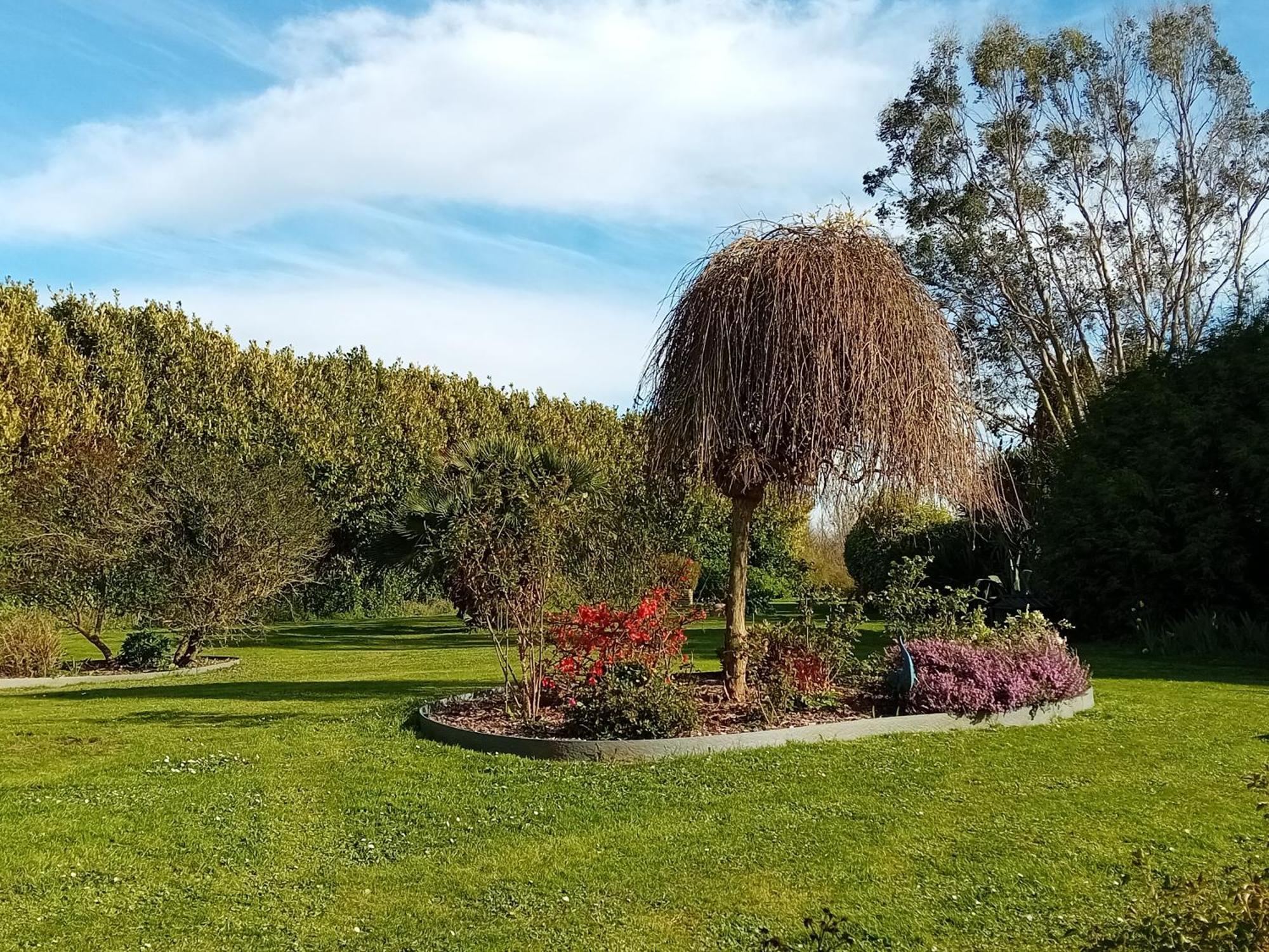 Bed and Breakfast Domaine Du D-Day Saint-Come-du-Mont Экстерьер фото